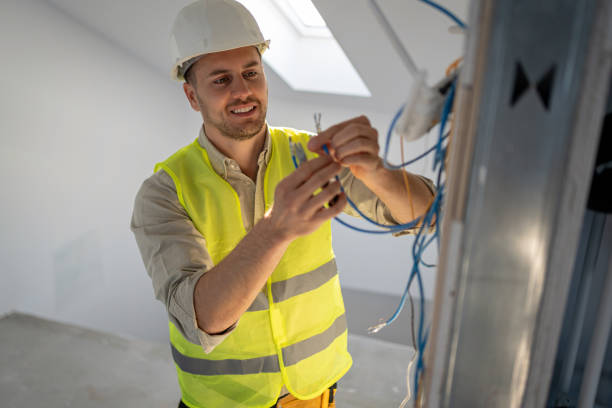 Best Affordable Emergency Electrician  in Shamrock, TX